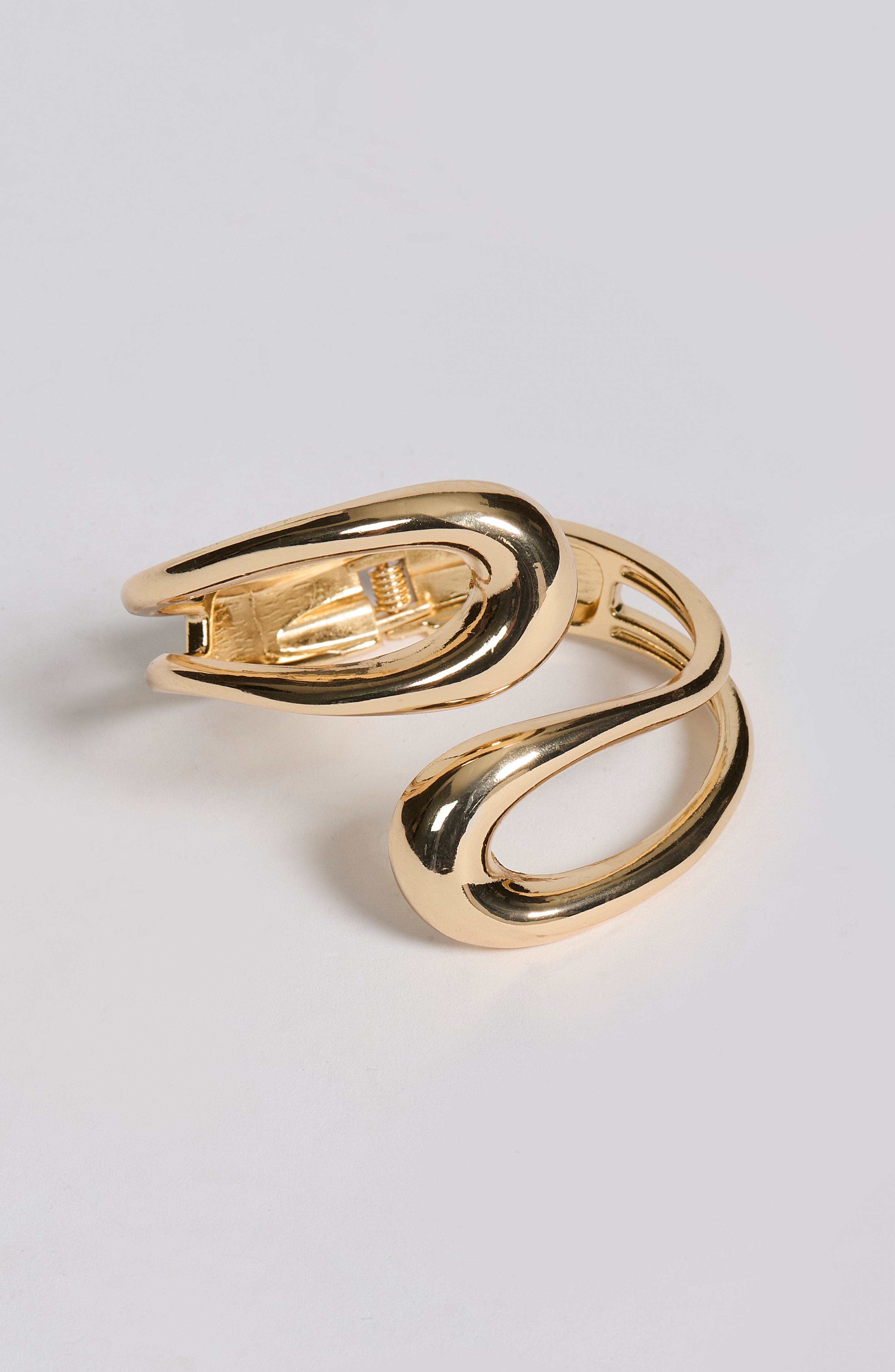 Nevesta Cuff - Gold